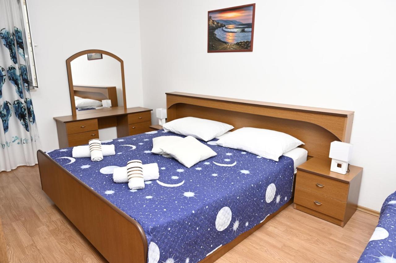 Apartments "Sea View" Miki & Ivana Bol Zewnętrze zdjęcie