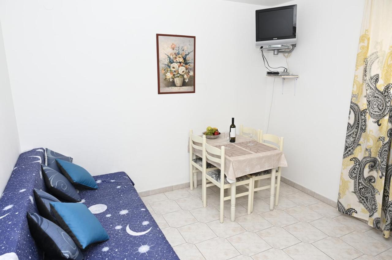 Apartments "Sea View" Miki & Ivana Bol Zewnętrze zdjęcie